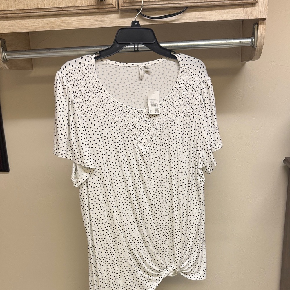 Cato White Short Sleeve Polka Dot Tie-Front Tee